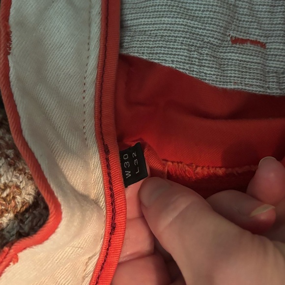 J. crew Men’s chinos. orange, size 30x32 - Picture 4 of 7